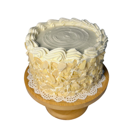 White Classic Birthday cake